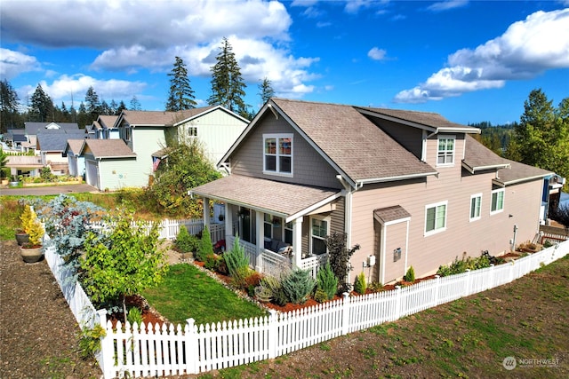 view of front of home featuring a porch