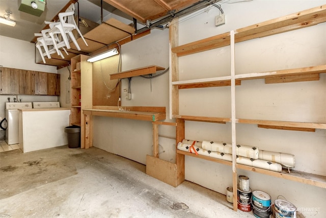 31717 48th Ln SW Unit A, Federal Way, WA 98023 - below grade area featuring washing machine and clothes dryer
