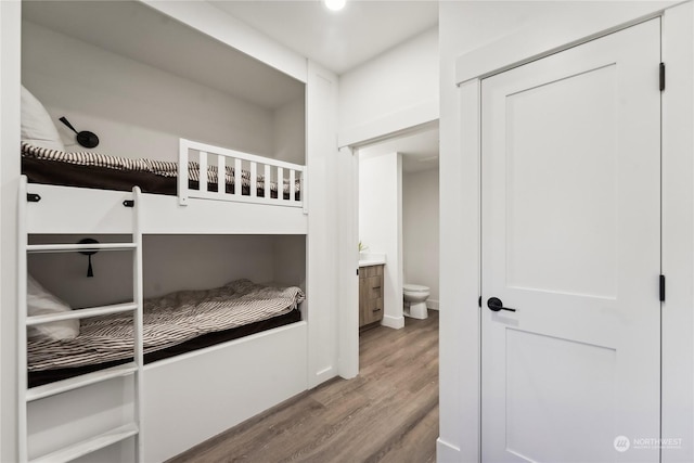 3760 Suncadia Trl Unit 313, Cle Elum, WA 98922 - bedroom featuring wood finished floors