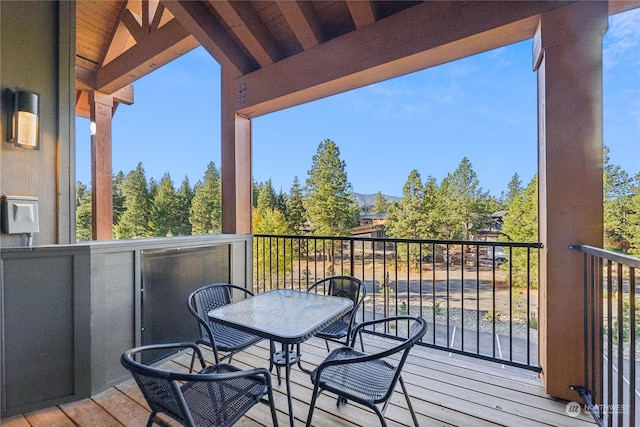 3760 Suncadia Trl Unit 313, Cle Elum, WA 98922 - view of wooden deck