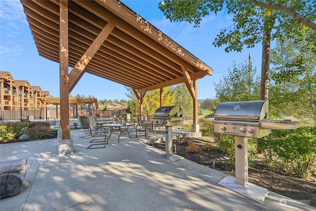 3760 Suncadia Trl Unit 313, Cle Elum, WA 98922 - view of patio / terrace with a grill and fence