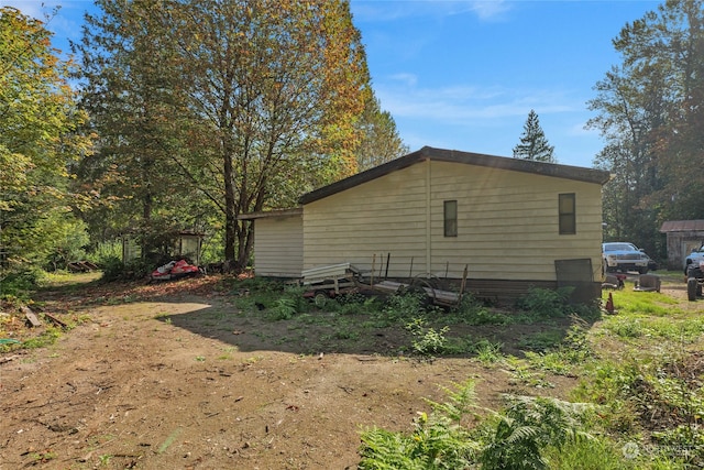 view of home's exterior