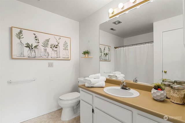 4152 Providence Point Dr SE Unit 207, Issaquah, WA 98029 - bathroom featuring toilet, vanity, baseboards, and a shower with shower curtain