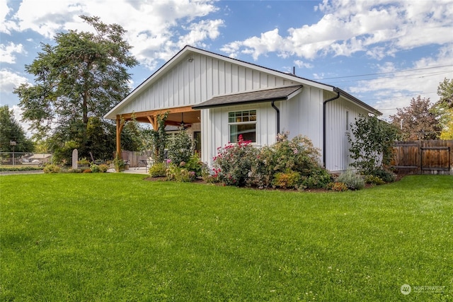1145 School Ave, Walla Walla, WA 99362 - back of house with ceiling fan and a patio area