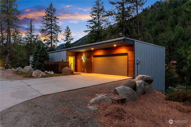 view of front of home featuring a garage