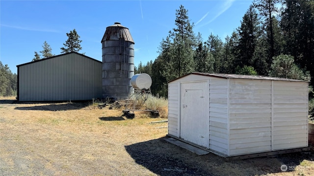 view of outdoor structure