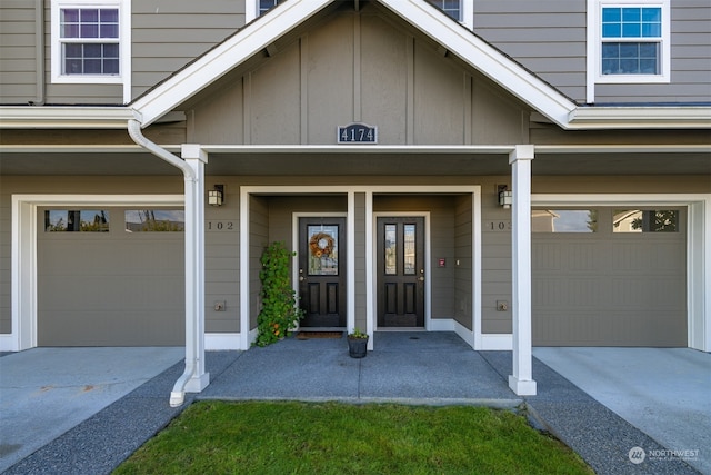 entrance to property with covered porch