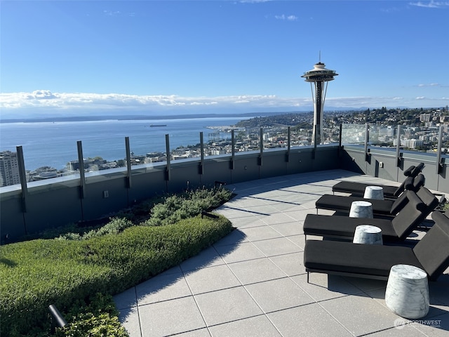 view of home's community featuring a water view