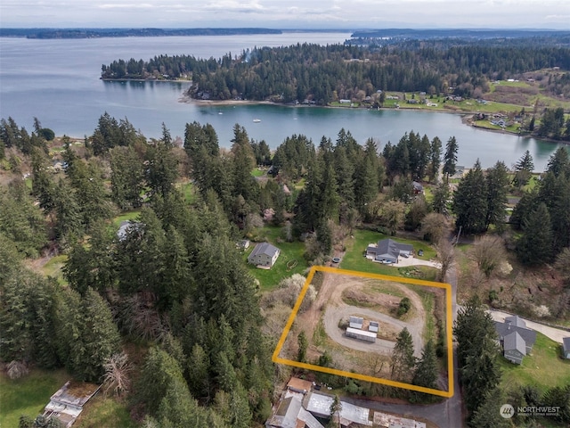 Listing photo 2 for 17227 4th Ave NW, Lakebay WA 98349