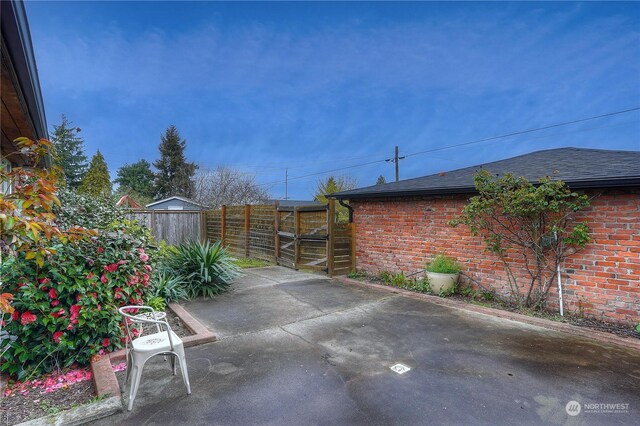 4109 N Huson St, Tacoma, WA 98407 - view of patio / terrace with fence