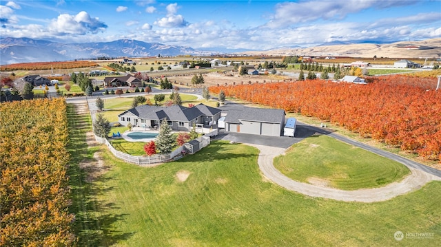 bird's eye view featuring a mountain view