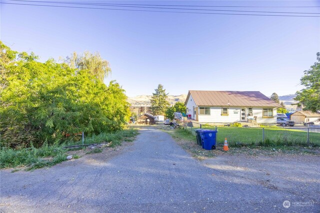 2216 W Prospect St, Chelan, WA 98816 - photo 15