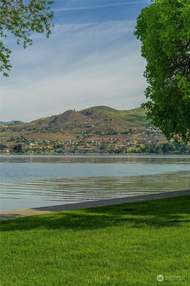 2216 W Prospect St, Chelan, WA 98816 - photo 25