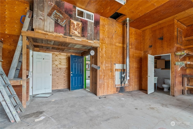 misc room featuring concrete flooring