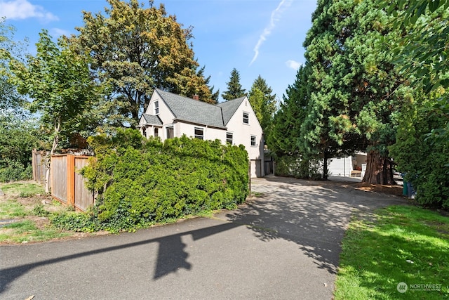 view of front of house