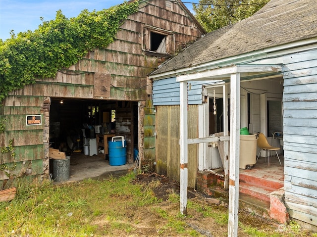 view of outdoor structure