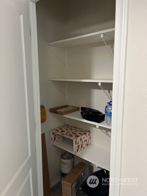 1257 Arkansas Dr, Walla Walla, WA 99362 - view of closet