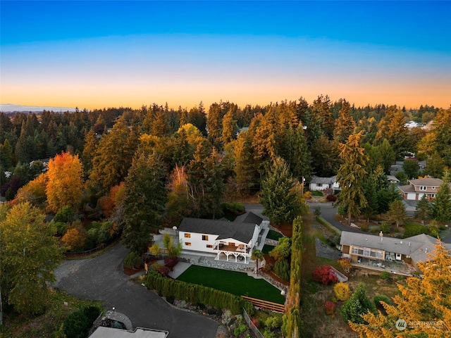 view of aerial view at dusk