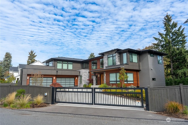 10368 Kaylen Pl, Bellevue, WA 98004 - photo 1