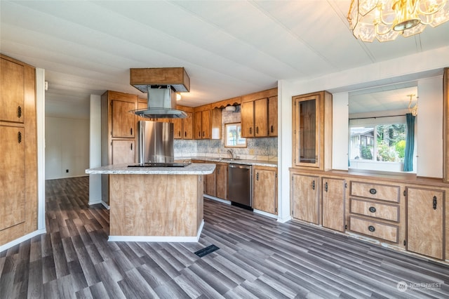 kitchen with a kitchen island, tasteful backsplash, dark hardwood / wood-style flooring, appliances with stainless steel finishes, and island exhaust hood