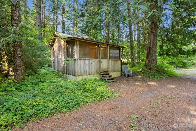 54611 278th Ave E, Ashford, WA 98304 - view of outbuilding with an outdoor structure