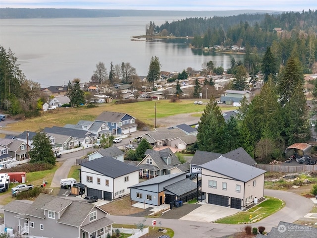 bird's eye view featuring a water view