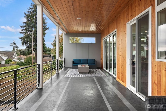 balcony featuring an outdoor hangout area