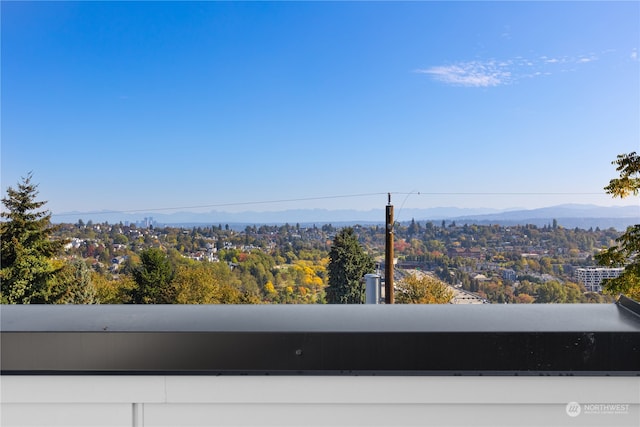 balcony featuring a mountain view