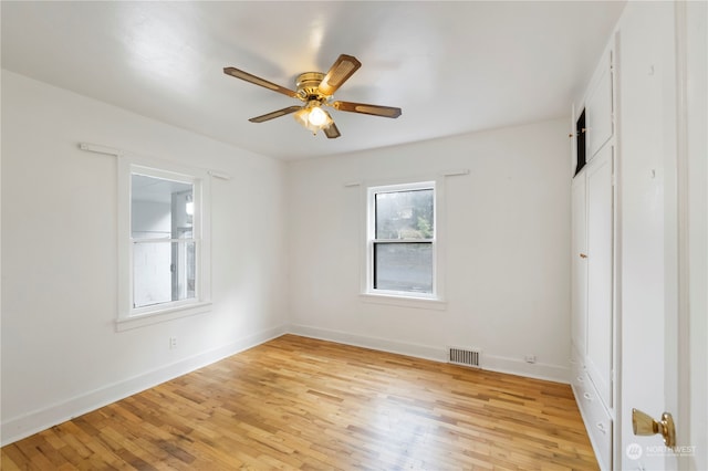 unfurnished bedroom featuring ceiling fan and light hardwood / wood-style floors