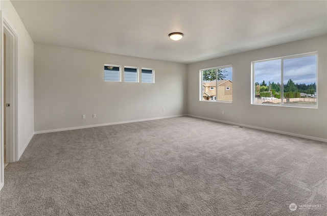 empty room featuring carpet