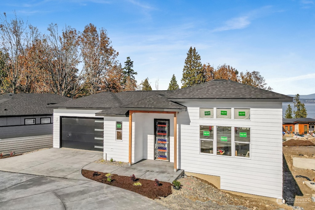 prairie-style home with a garage