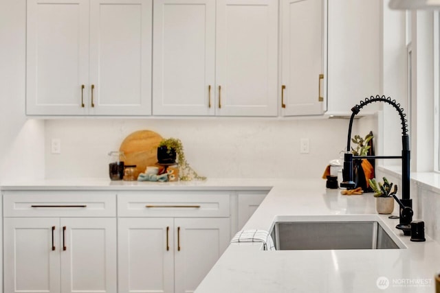 8721 Semiahmoo Dr, Blaine, WA 98230 - bar featuring a sink