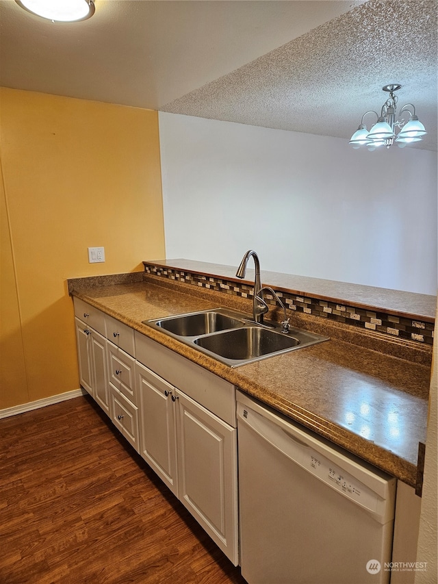 31003 14th Ave S Unit E-10, Federal Way, WA 98003 - kitchen with a textured ceiling, sink, dark hardwood / wood-style floors, and dishwasher