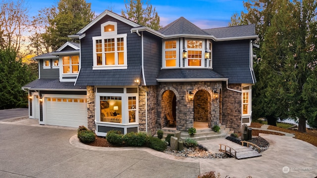 view of front facade featuring a garage