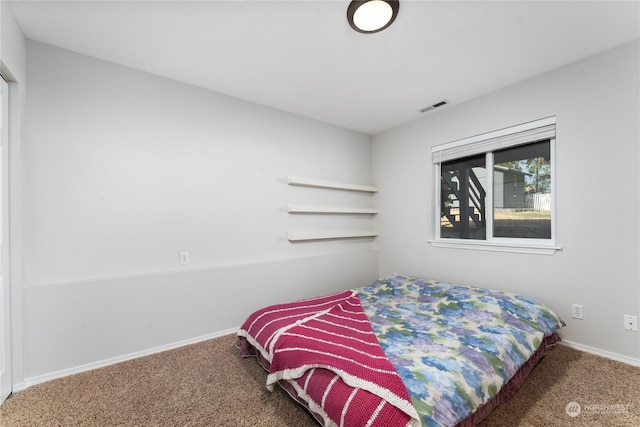 260 Chestnut St, Chelan Falls, WA 98817 - bedroom with baseboards, visible vents, and carpet