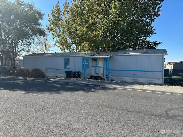 view of manufactured / mobile home