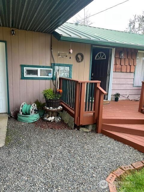 61 Salt Air St, Clallam Bay, WA 98326 - entrance to property with metal roof