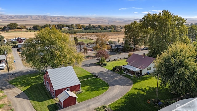 bird's eye view with a mountain view