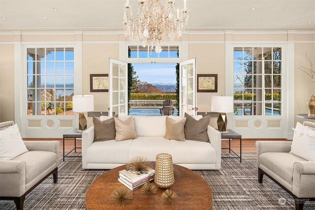1107 39th Ave E, Seattle, WA 98112 - living room with a chandelier, ornamental molding, healthy amount of natural light, and recessed lighting
