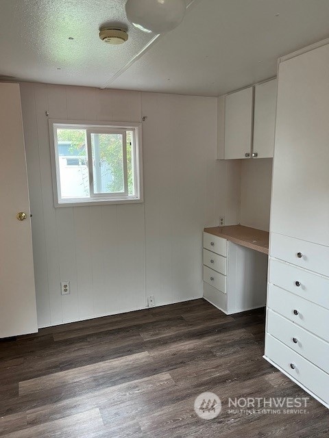 105 Cox Unit 12, Arlington, WA 98223 - unfurnished office featuring dark wood-style floors