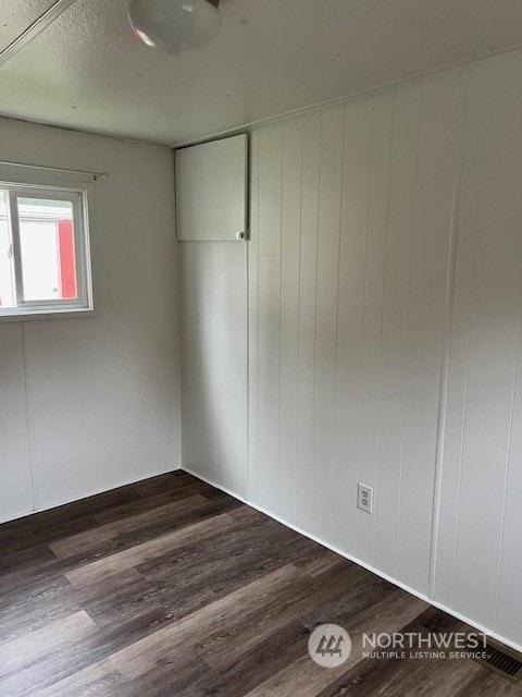 105 Cox Unit 12, Arlington, WA 98223 - empty room featuring dark wood finished floors