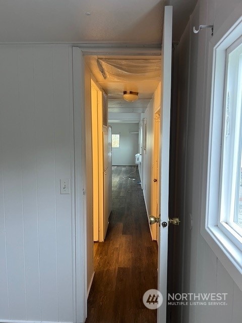 105 Cox Unit 12, Arlington, WA 98223 - hallway featuring dark wood-type flooring and a decorative wall