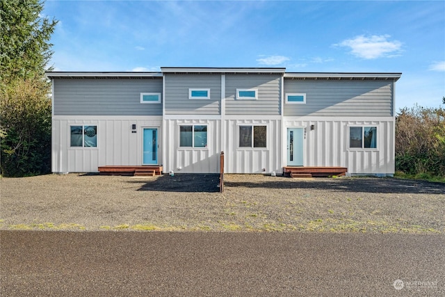 944 Wawona Ave SE Unit B, Ocean Shores, WA 98569 - photo 1