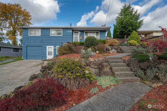 view of front of home featuring a garage