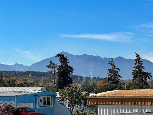 property view of mountains