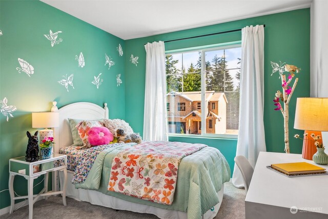 bedroom featuring carpet floors