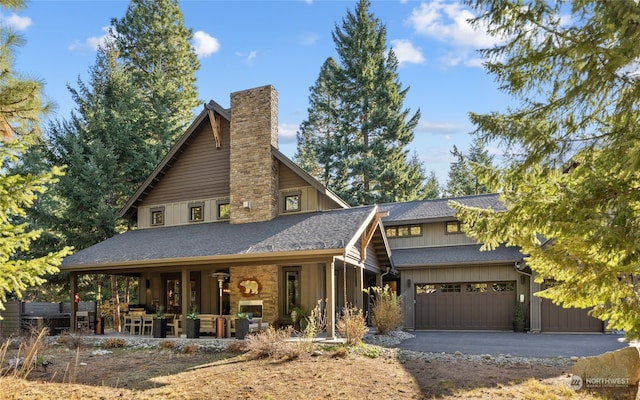 view of front of home with a garage