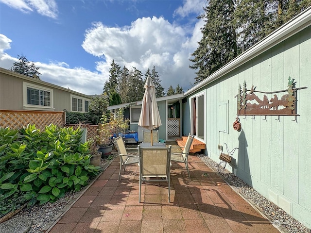 121 Fircrest Dr, Sequim, WA 98382 - view of patio / terrace with outdoor dining space
