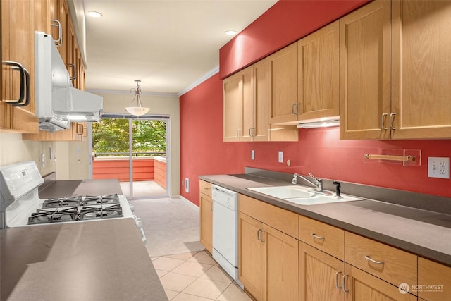 kitchen with hanging light fixtures, ornamental molding, light tile patterned flooring, sink, and white appliances