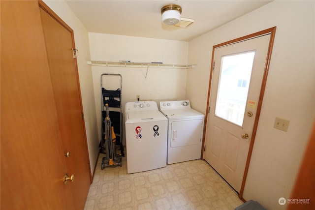 15614 Birch St, Long Beach, WA 98631 - laundry room with separate washer and dryer, light floors, and laundry area
